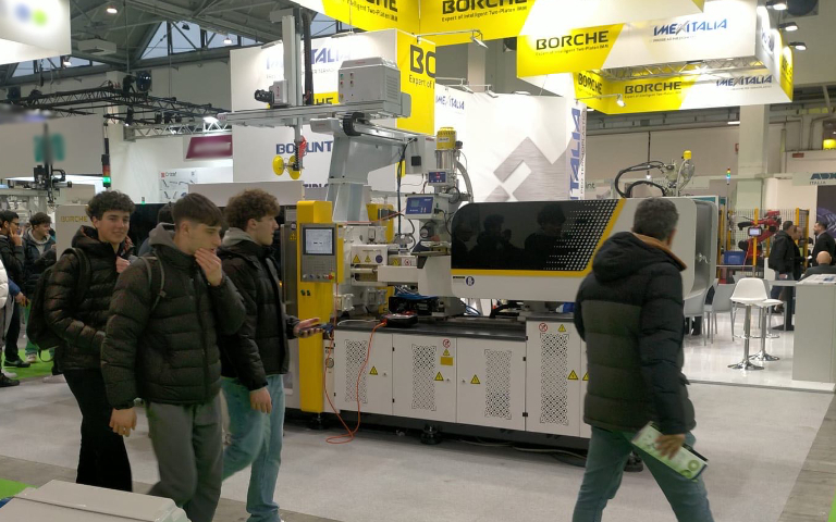 全球巡展｜博創(chuàng)實(shí)力亮相意大利橡塑展SAMUPLAST 2024